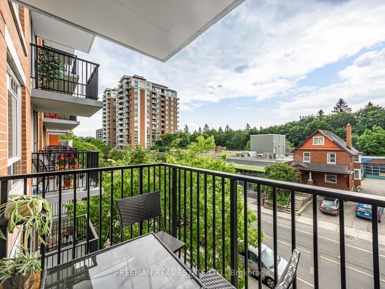 260 Merton Street, Unit 508 - Photo 25