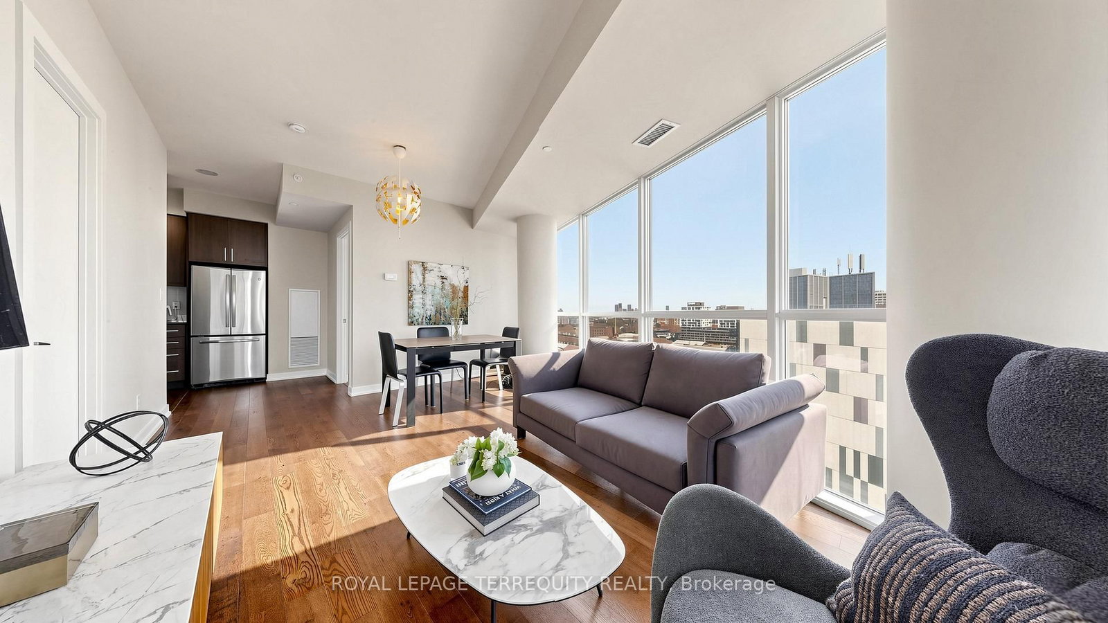 20 Bruyeres Mews