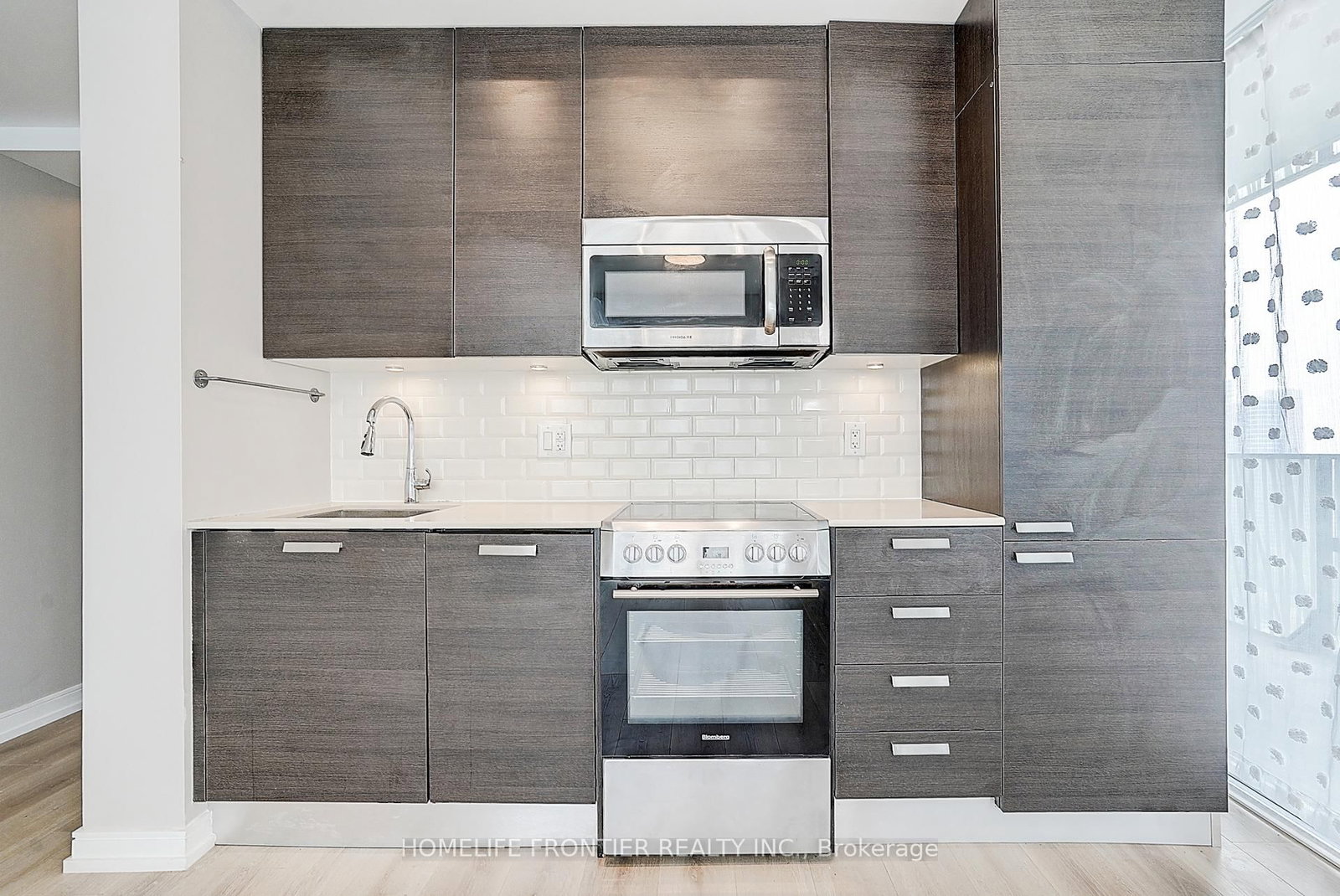 42 Charles Street, Unit 2207 - Photo 8
