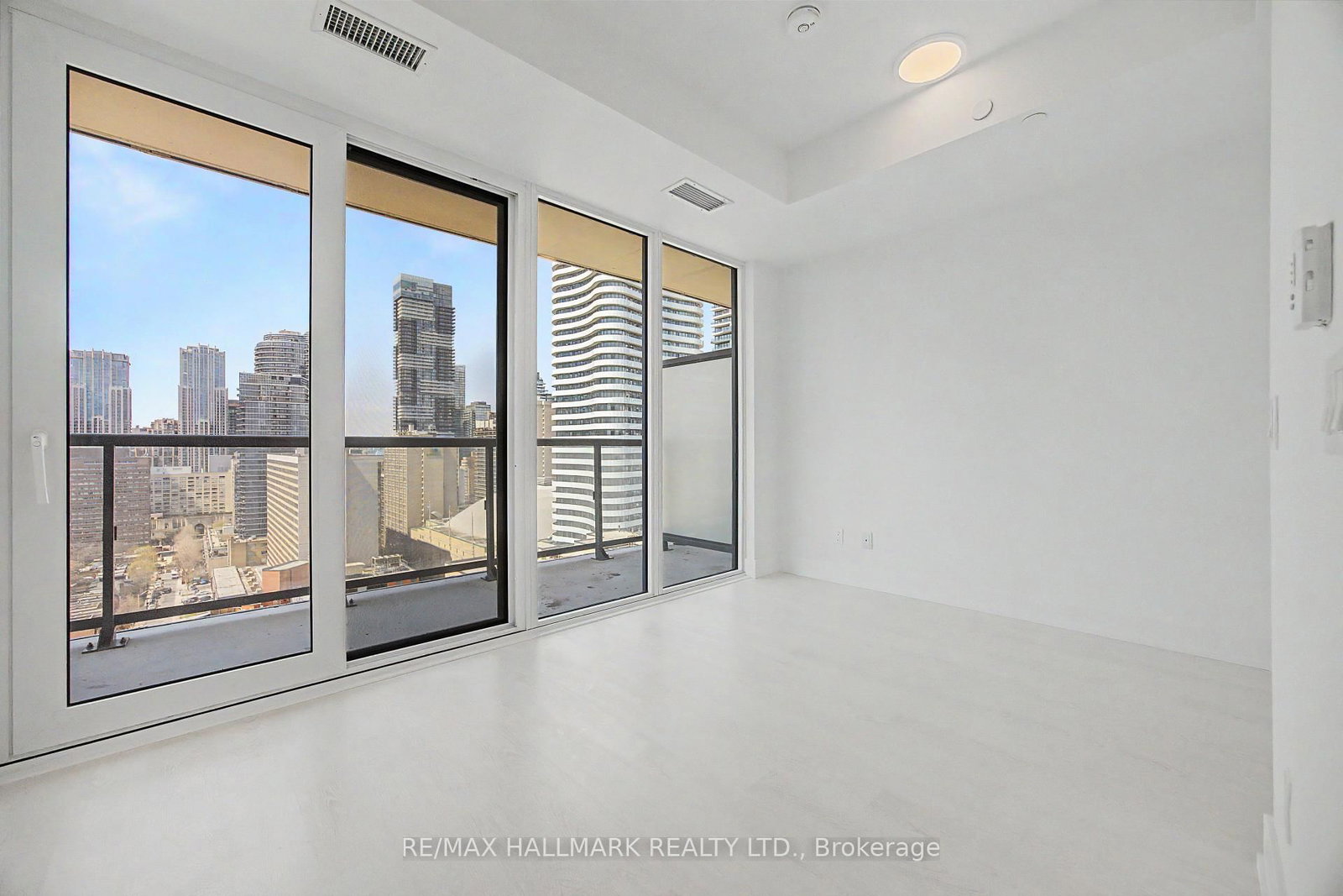 308 Jarvis Street, Unit 2104 - Photo 6