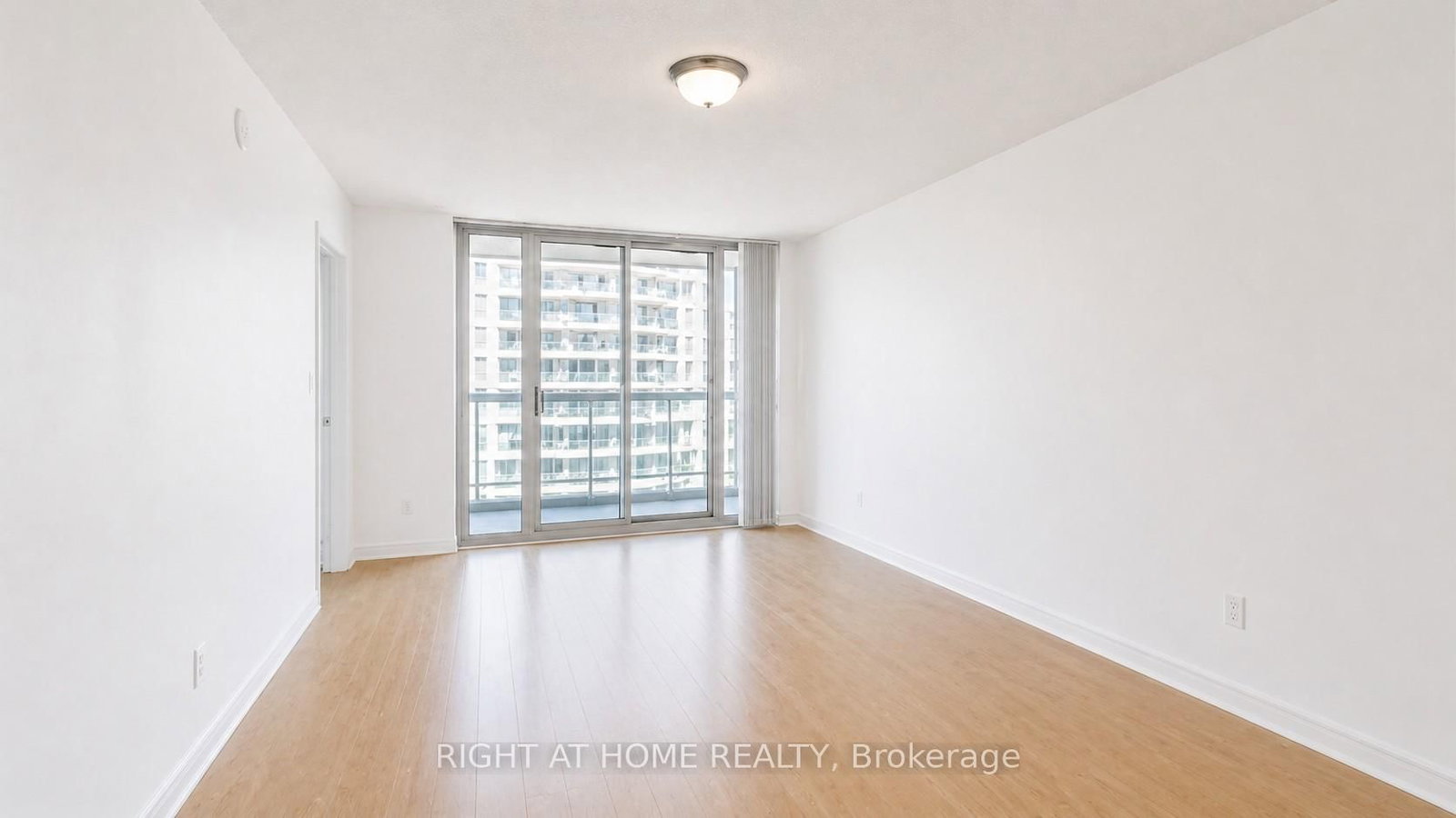 35 Merton Street, Unit 1602 - Photo 4