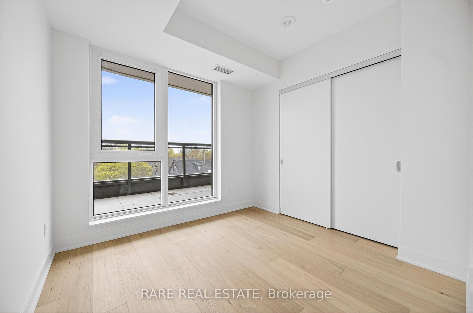 322 Dupont Street, Unit 406 - Photo 14