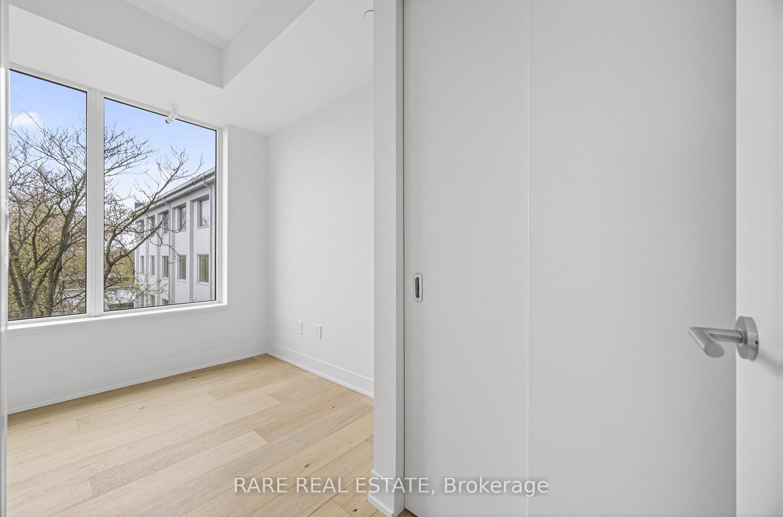 322 Dupont Street, Unit 406 - Photo 20