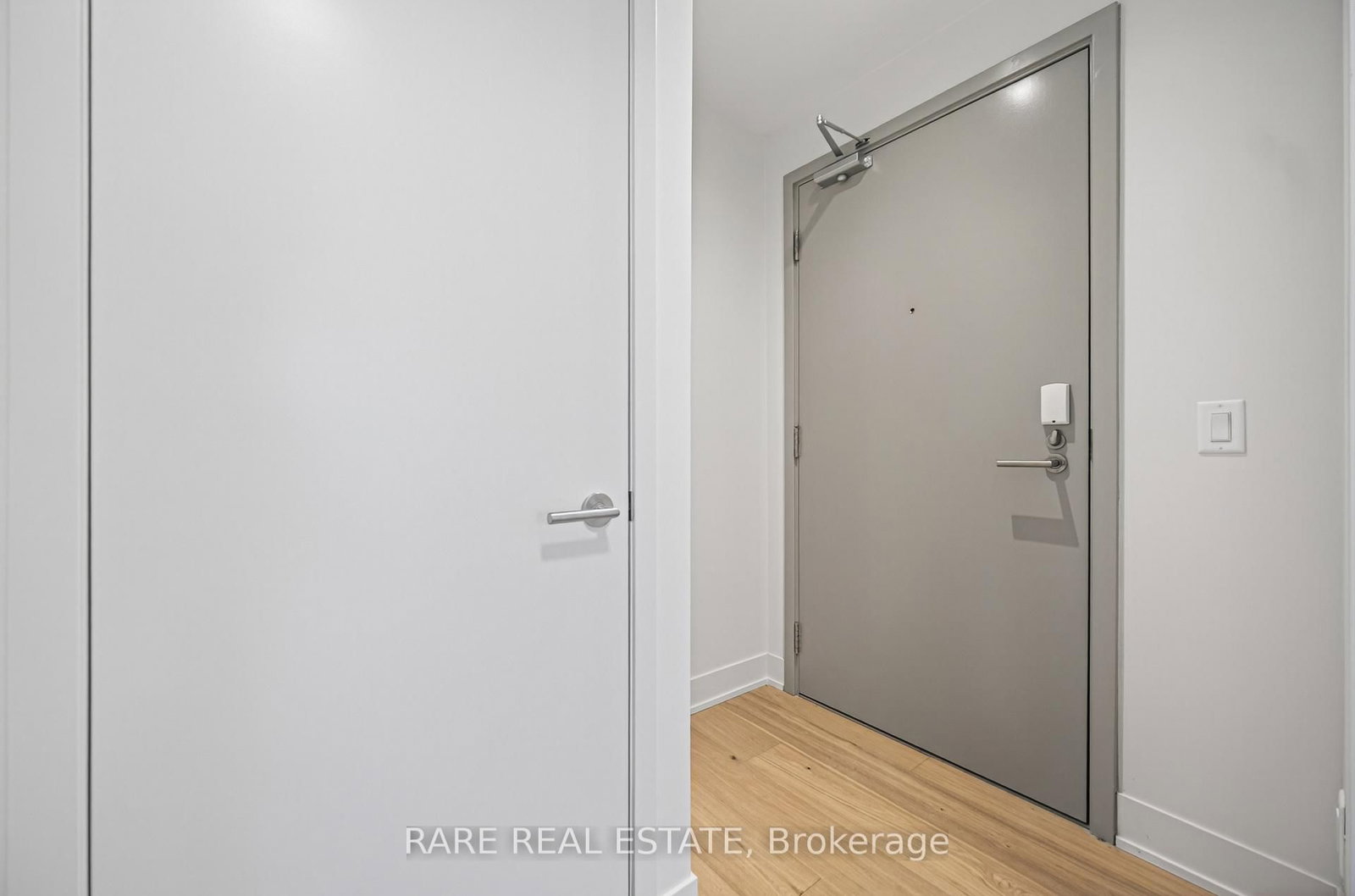 322 Dupont Street, Unit 406 - Photo 26