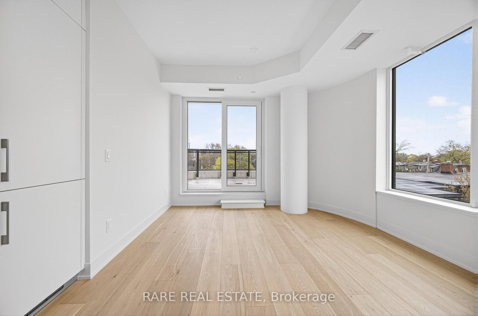 322 Dupont Street, Unit 406 - Photo 9