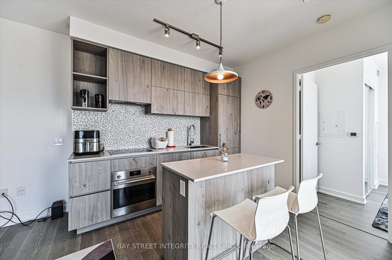 1 Yorkville Avenue, Unit 3208 - Photo 12