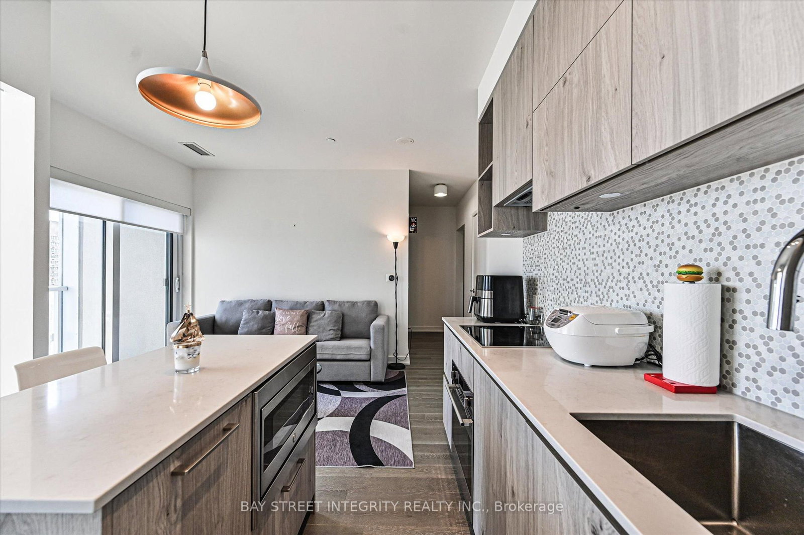1 Yorkville Avenue, Unit 3208 - Photo 15