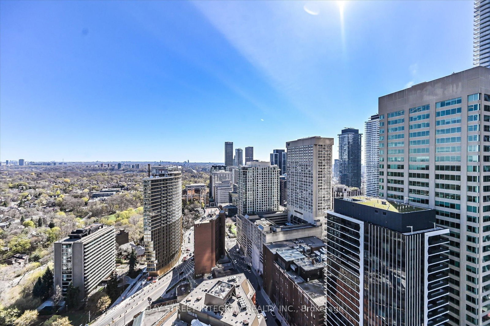 1 Yorkville Avenue, Unit 3208 - Photo 26