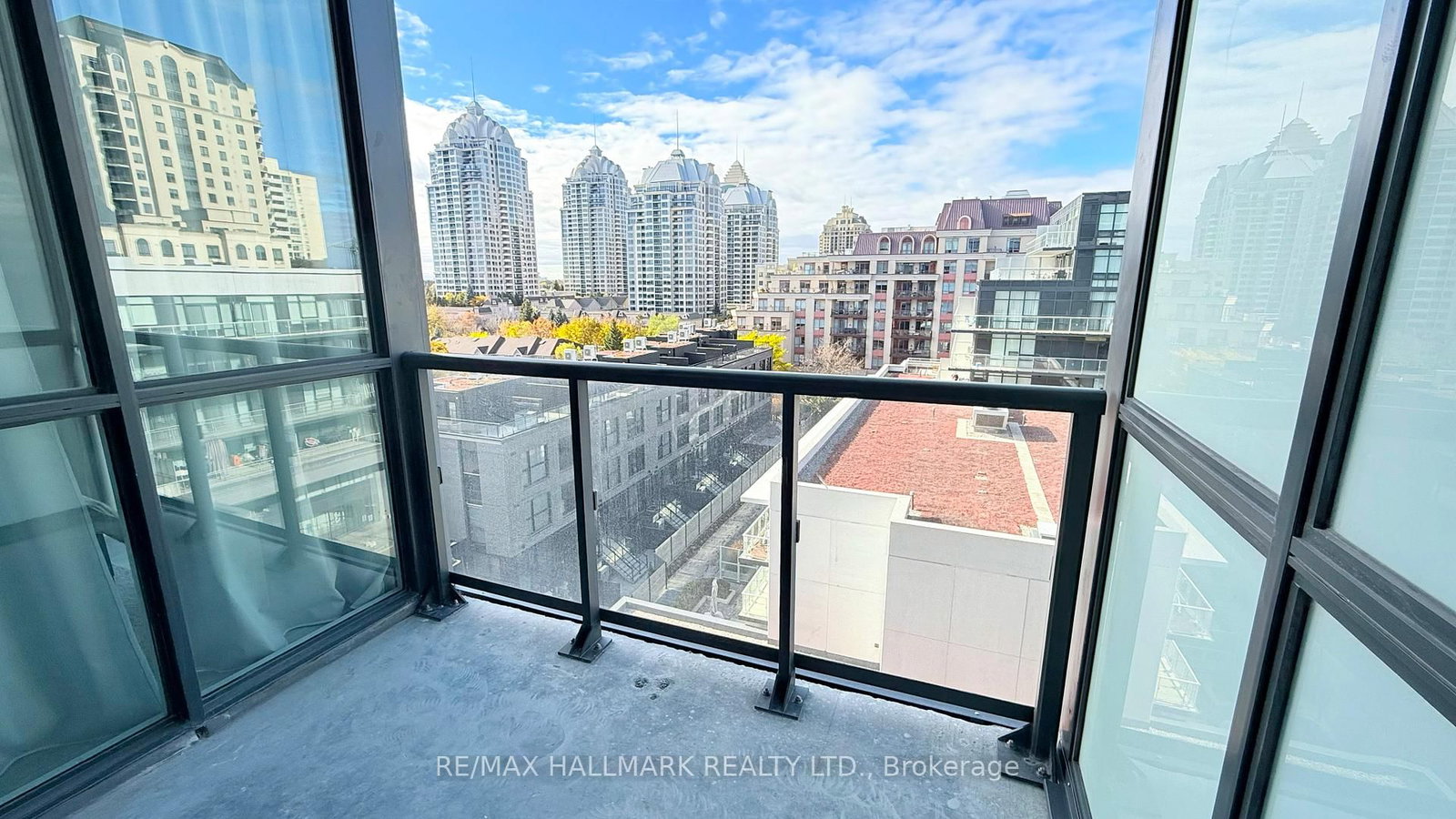 6 Greenbriar Road, Unit 708 - Photo 14