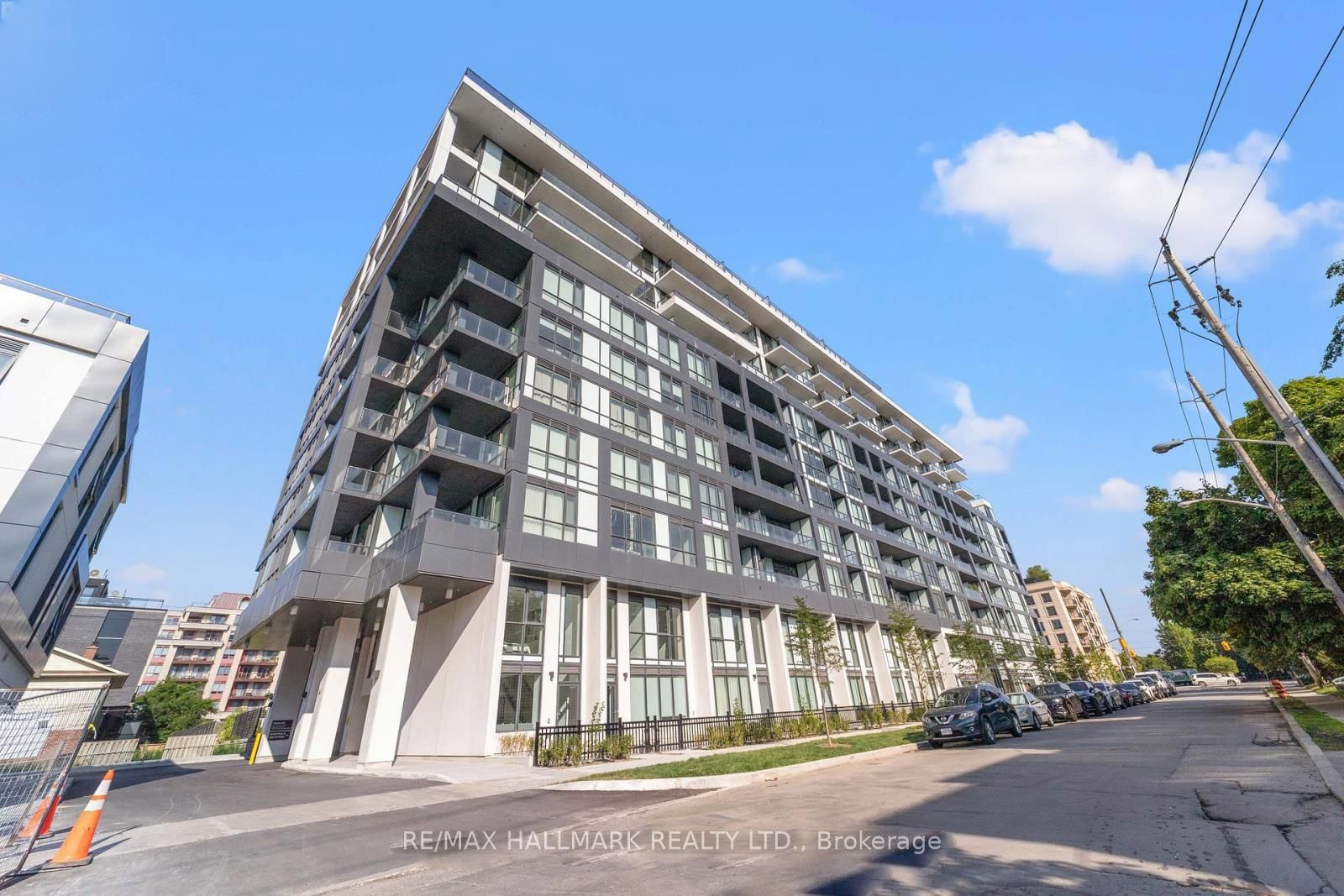 6 Greenbriar Road, Unit 708 - Photo 3