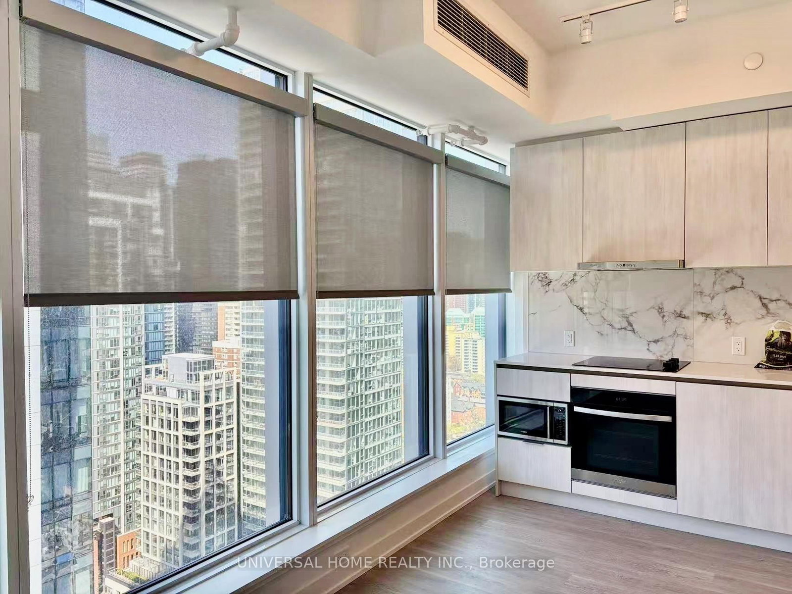 8 Wellesley Street W, Unit 3205 - Photo 7
