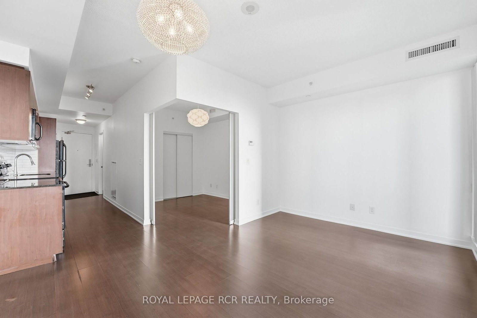 150 East Liberty Street, Unit 1210 - Photo 10