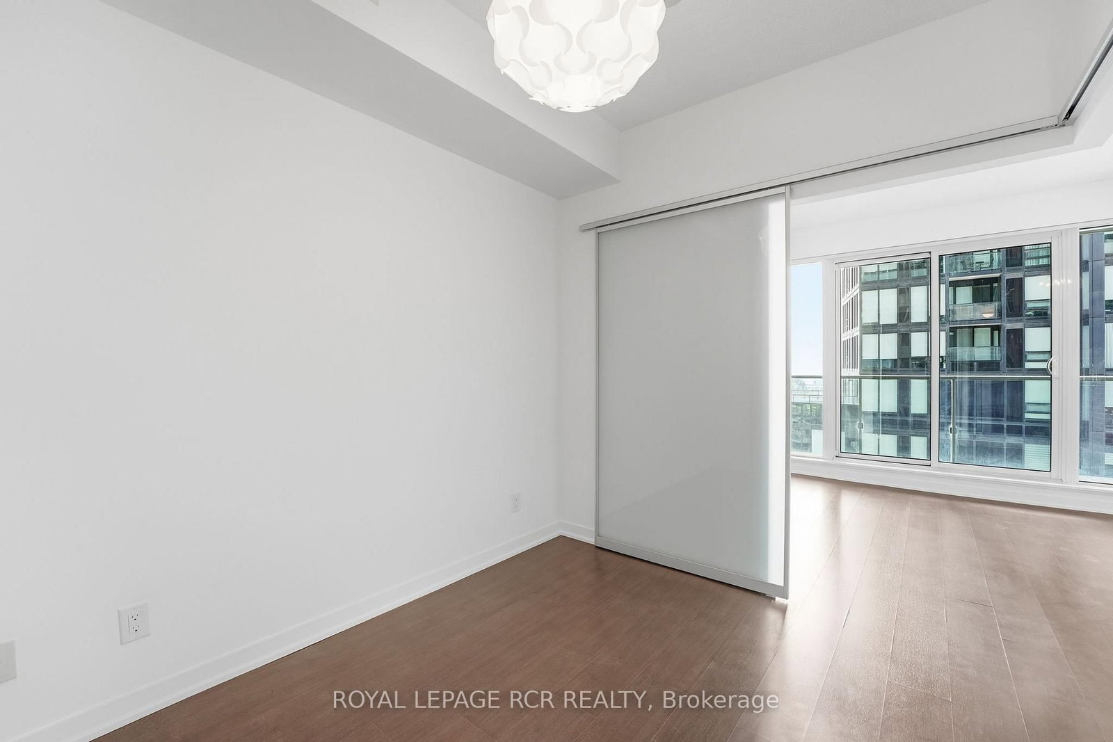 150 East Liberty Street, Unit 1210 - Photo 14