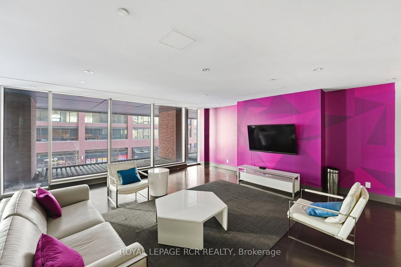 150 East Liberty Street, Unit 1210 - Photo 22