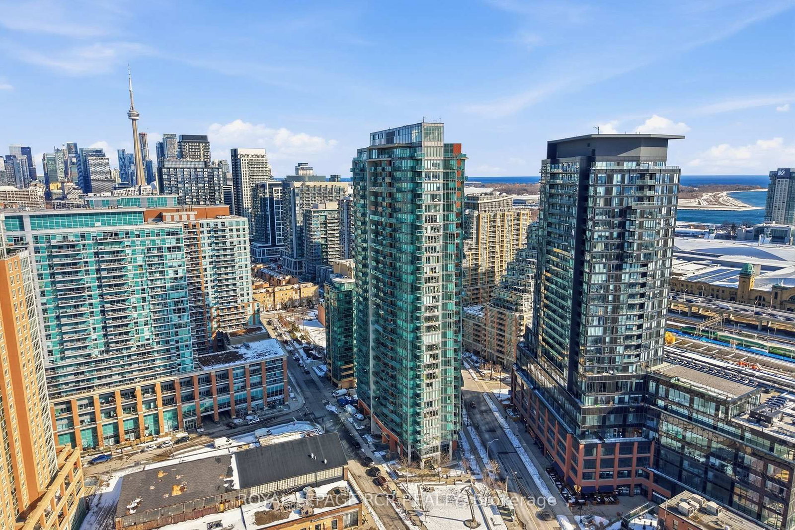 150 East Liberty Street, Unit 1210 - Photo 28