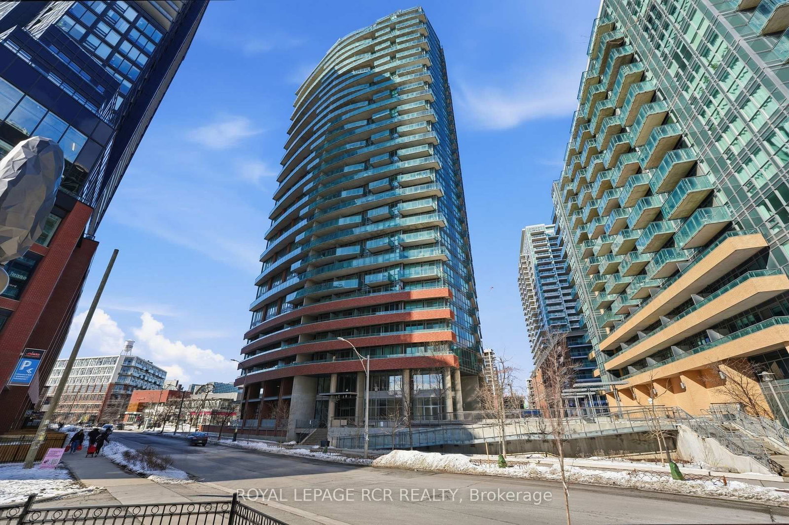 150 East Liberty Street, Unit 1210 - Photo 4