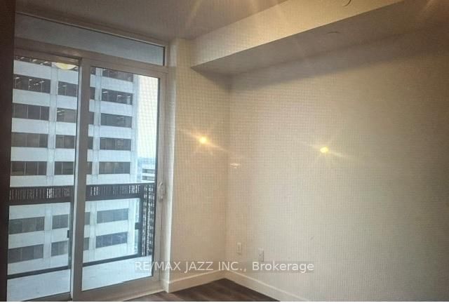 8 Eglinton Avenue E, Unit 1709 - Photo 4