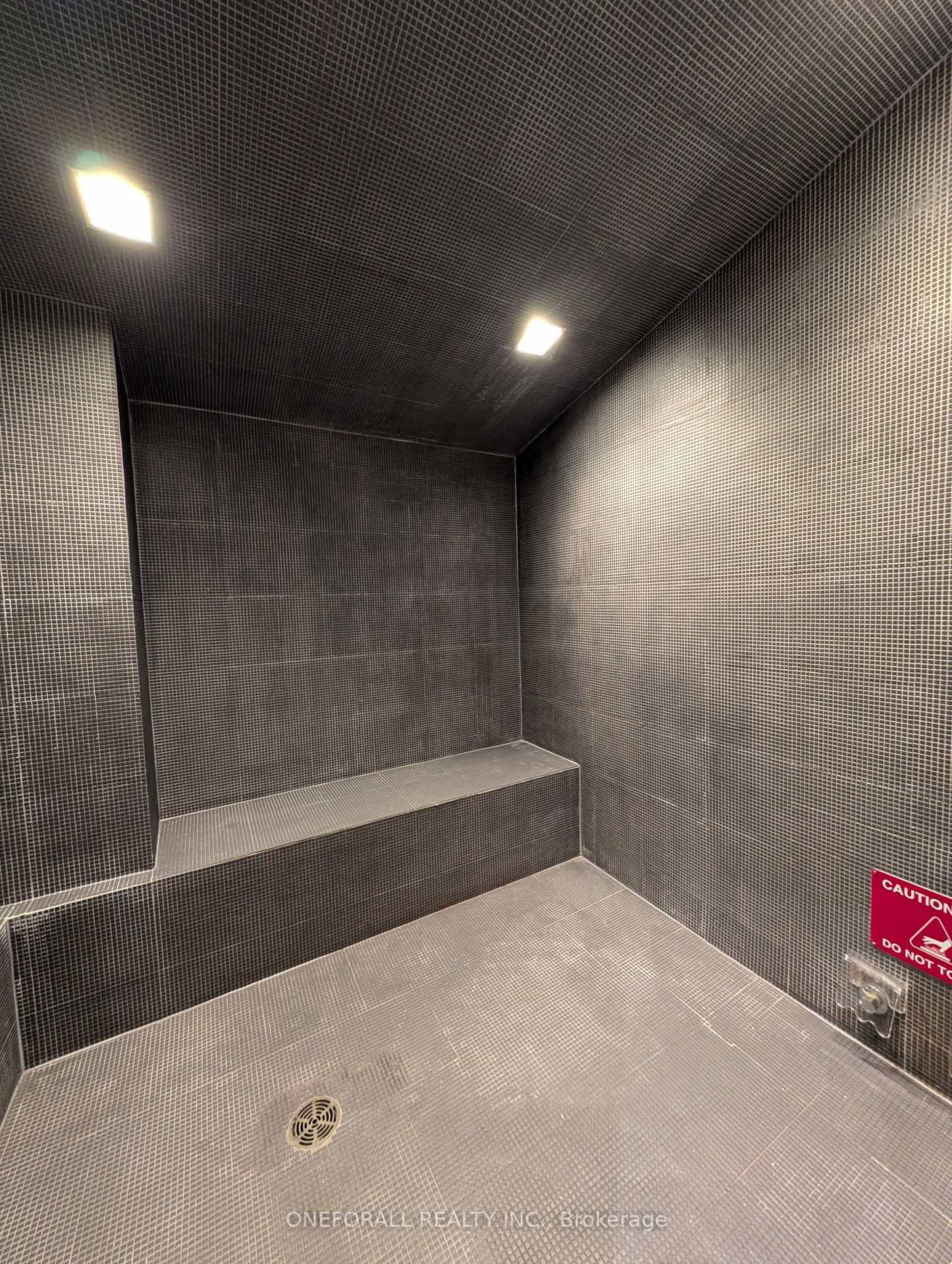 1080 Bay Street, Unit 907 - Photo 13