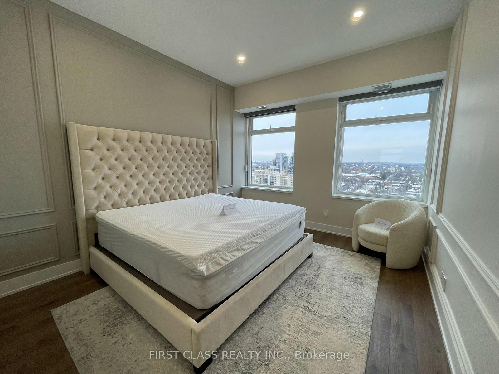 111 St Clair Avenue W, Unit 1505 - Photo 10