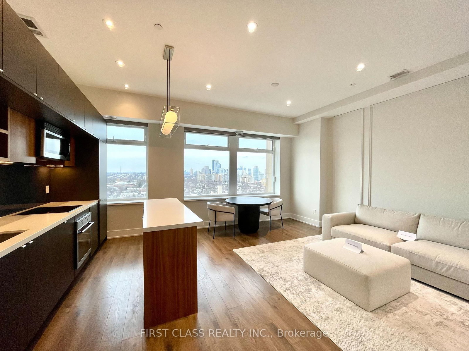 111 St Clair Avenue W, Unit 1505 - Photo 2