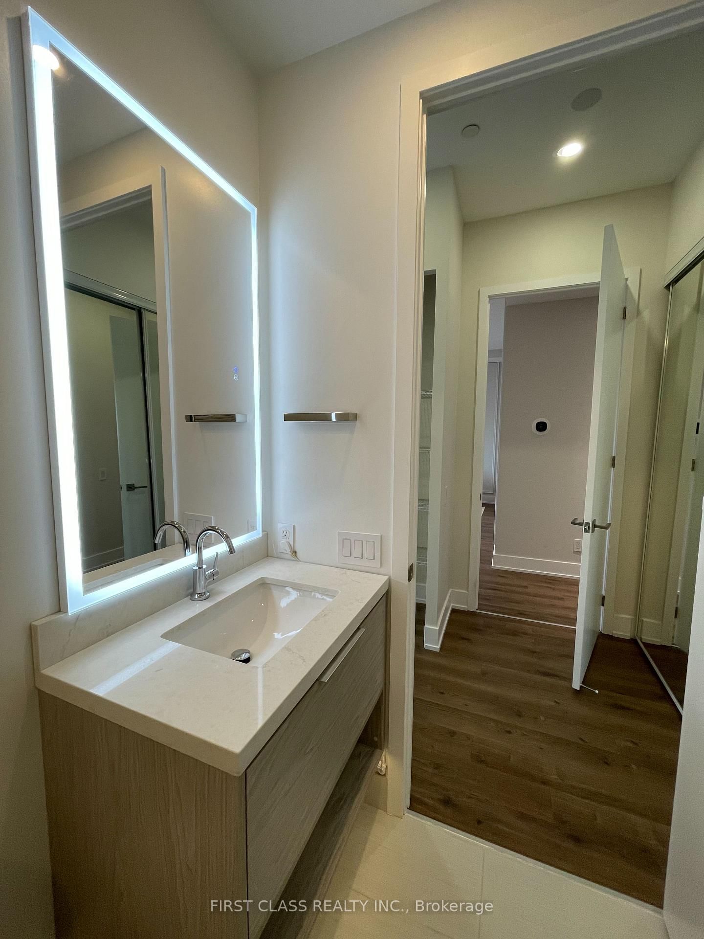 111 St Clair Avenue W, Unit 1505 - Photo 26