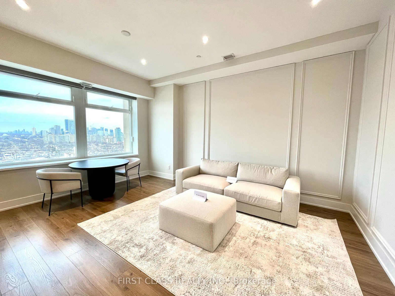 111 St Clair Avenue W, Unit 1505 - Photo 4
