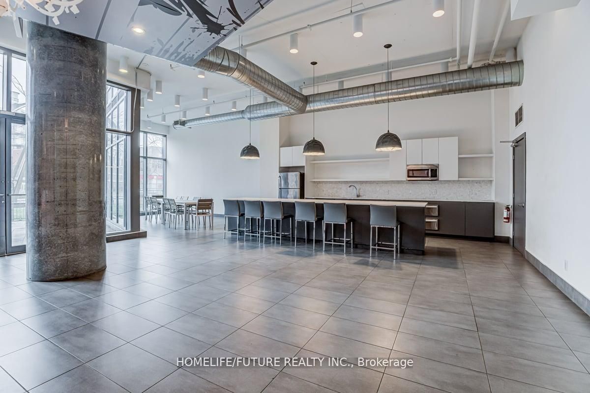 150 East Liberty Street, Unit 1605 - Photo 24
