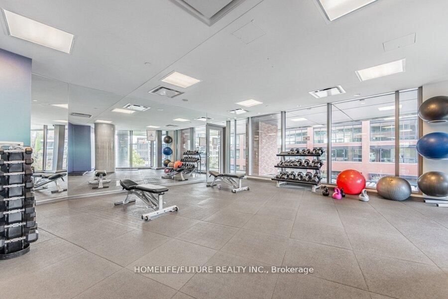 150 East Liberty Street, Unit 1605 - Photo 25