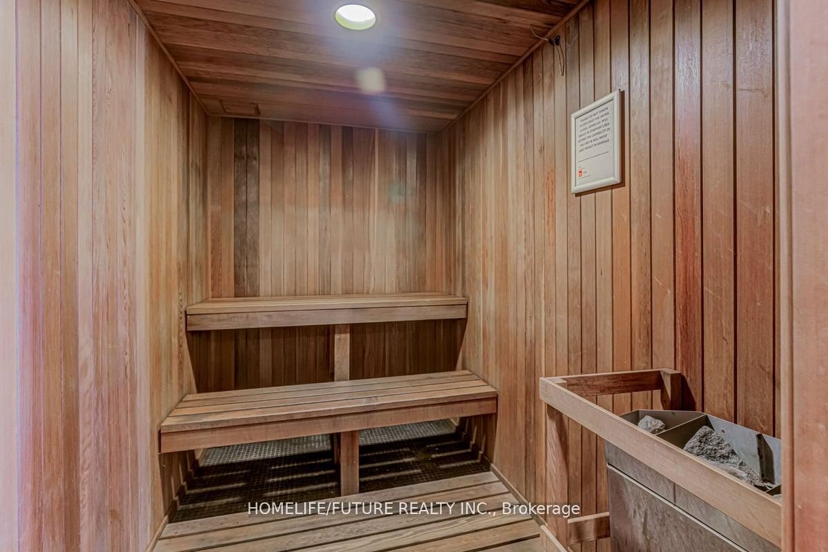 150 East Liberty Street, Unit 1605 - Photo 29