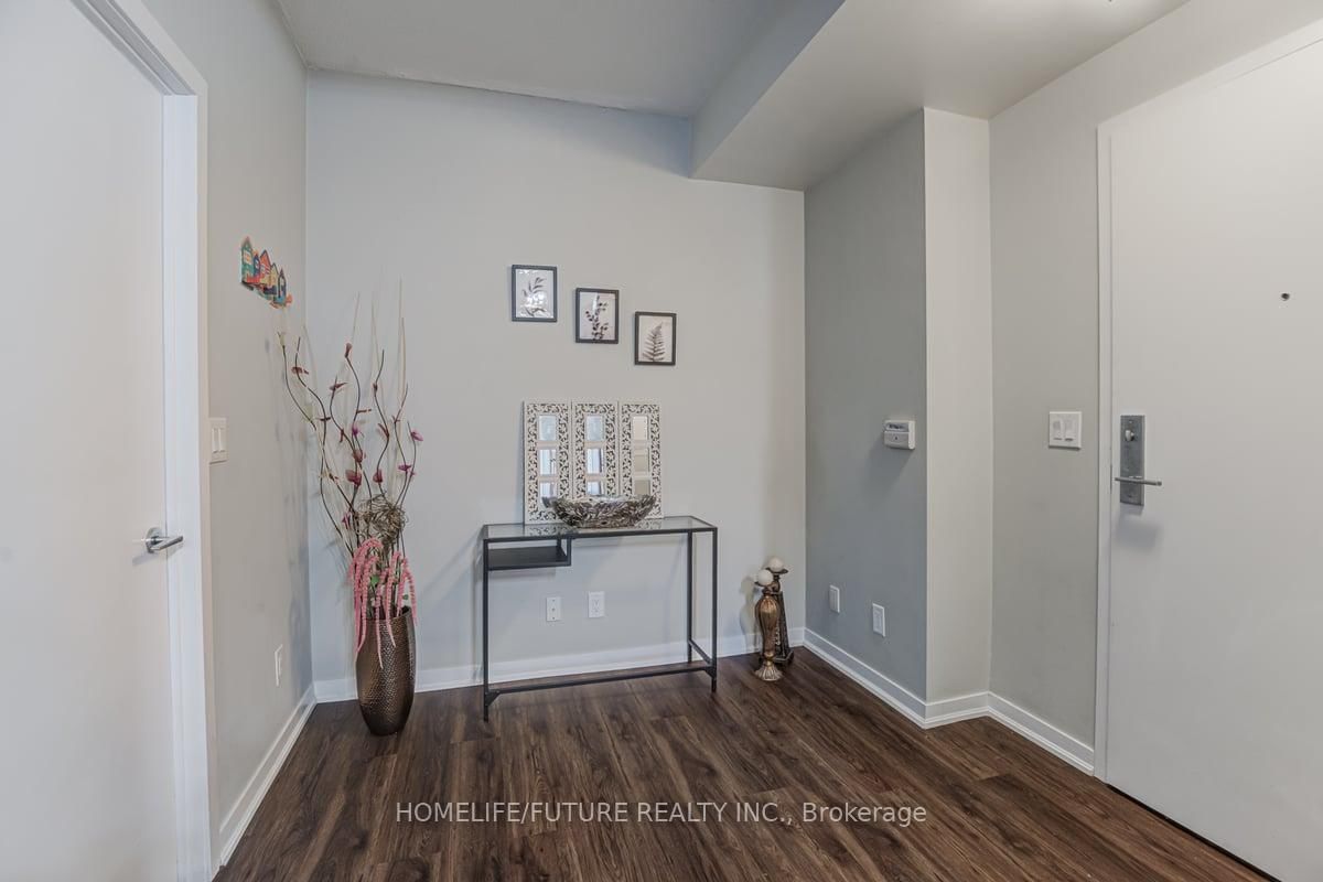150 East Liberty Street, Unit 1605 - Photo 4