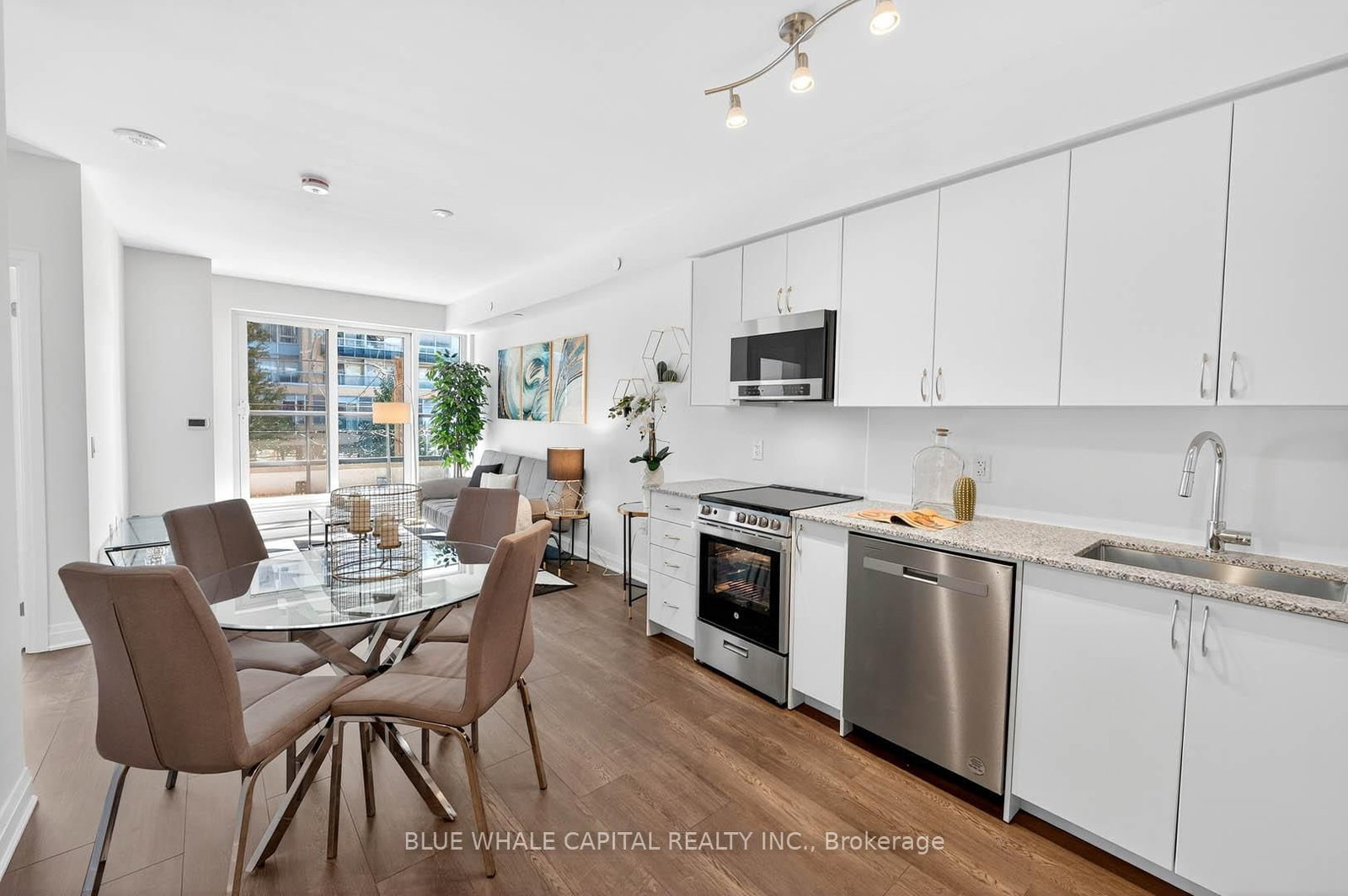 700 Sheppard Avenue W, Unit 202 - Photo 6