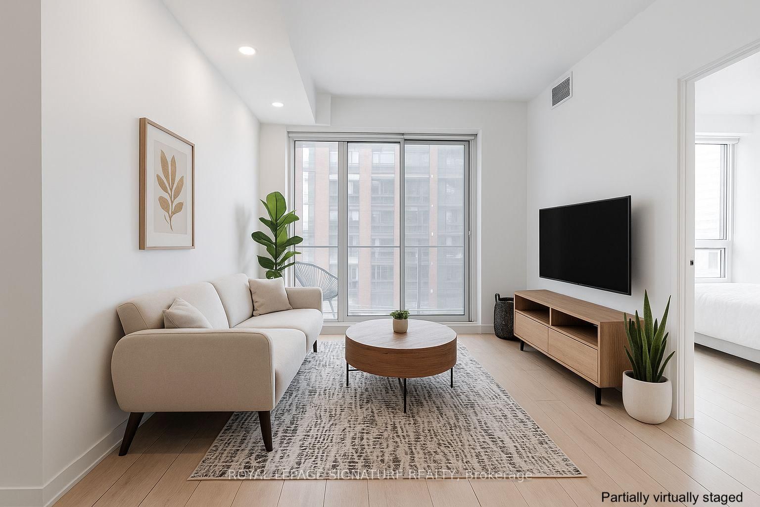 31 Tippett Road, Unit 1208