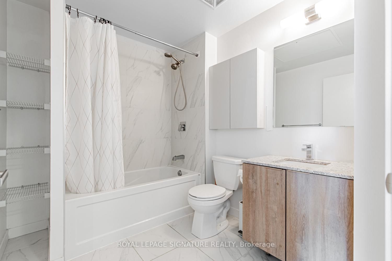 31 Tippett Road, Unit 1208 - Photo 19