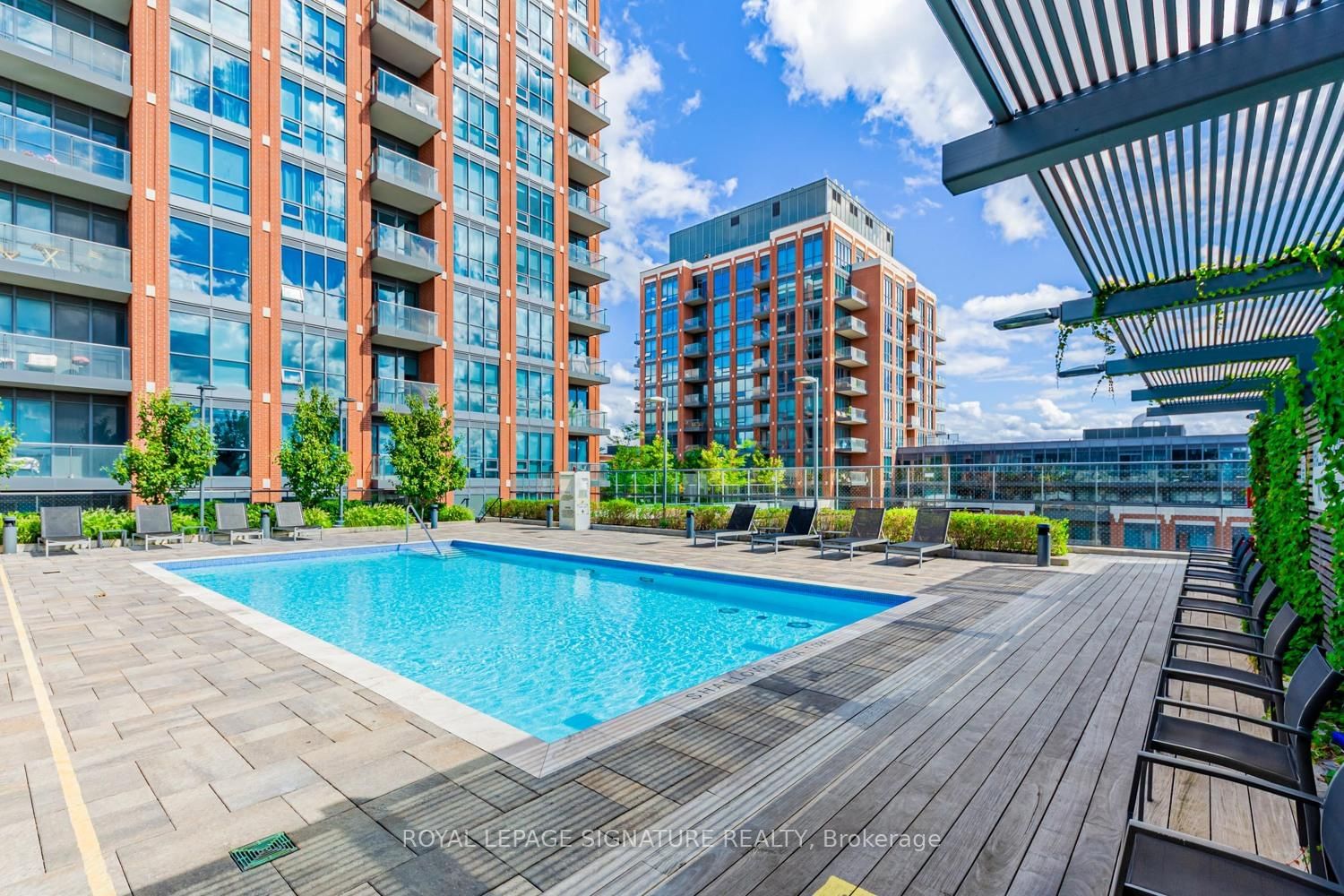 31 Tippett Road, Unit 1208 - Photo 26