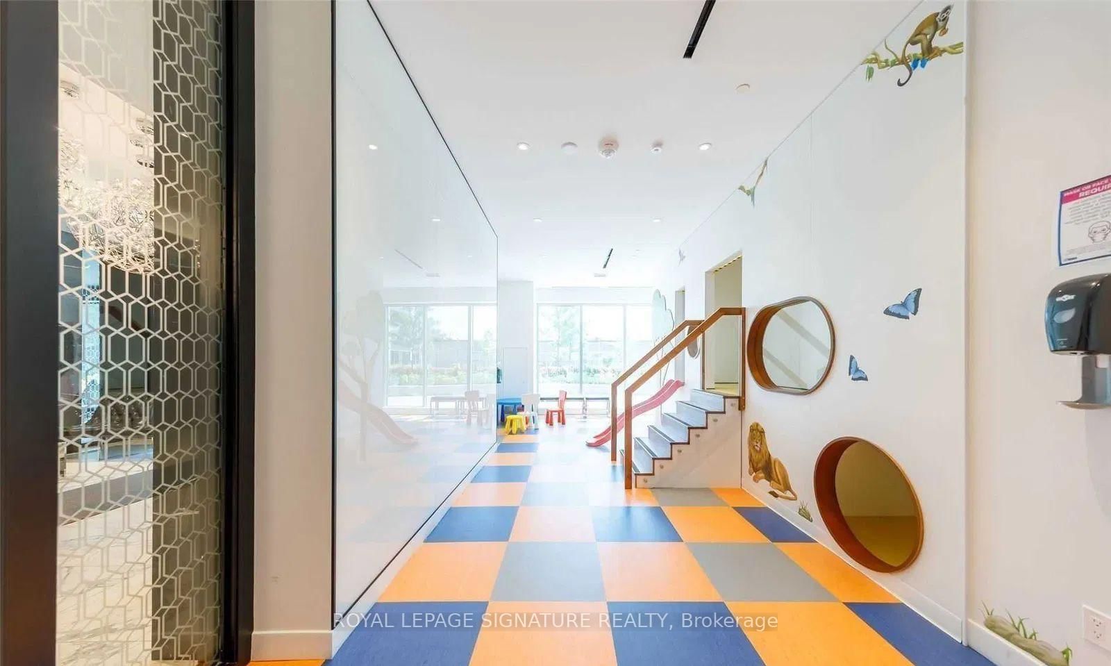 31 Tippett Road, Unit 1208 - Photo 30