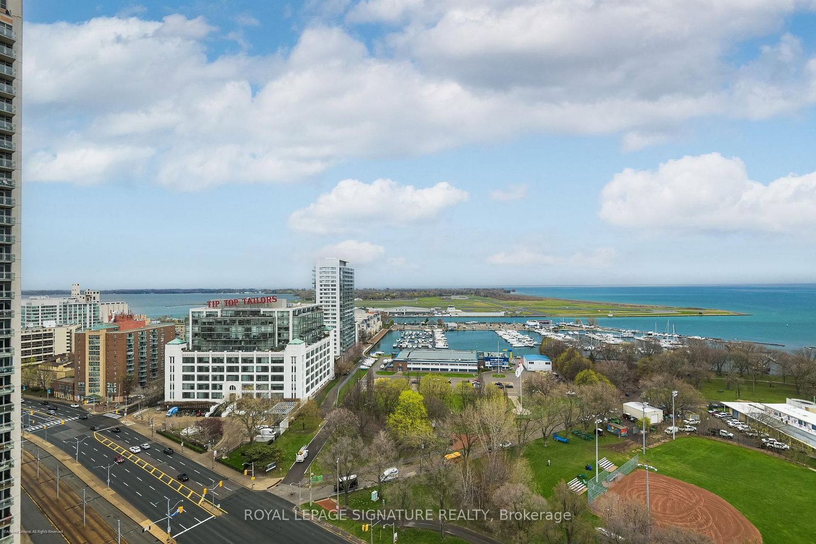 215 Fort York Boulevard, Unit 2104