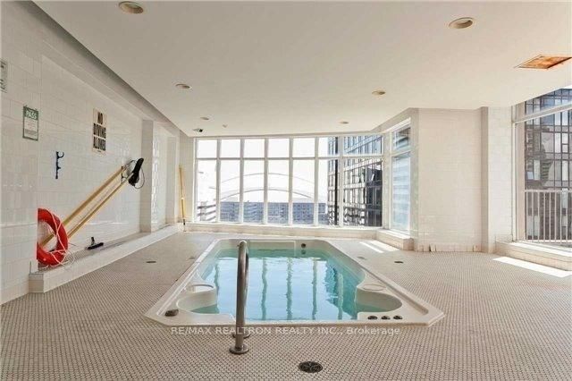 250 Wellington Street W, Unit 1444 - Photo 19