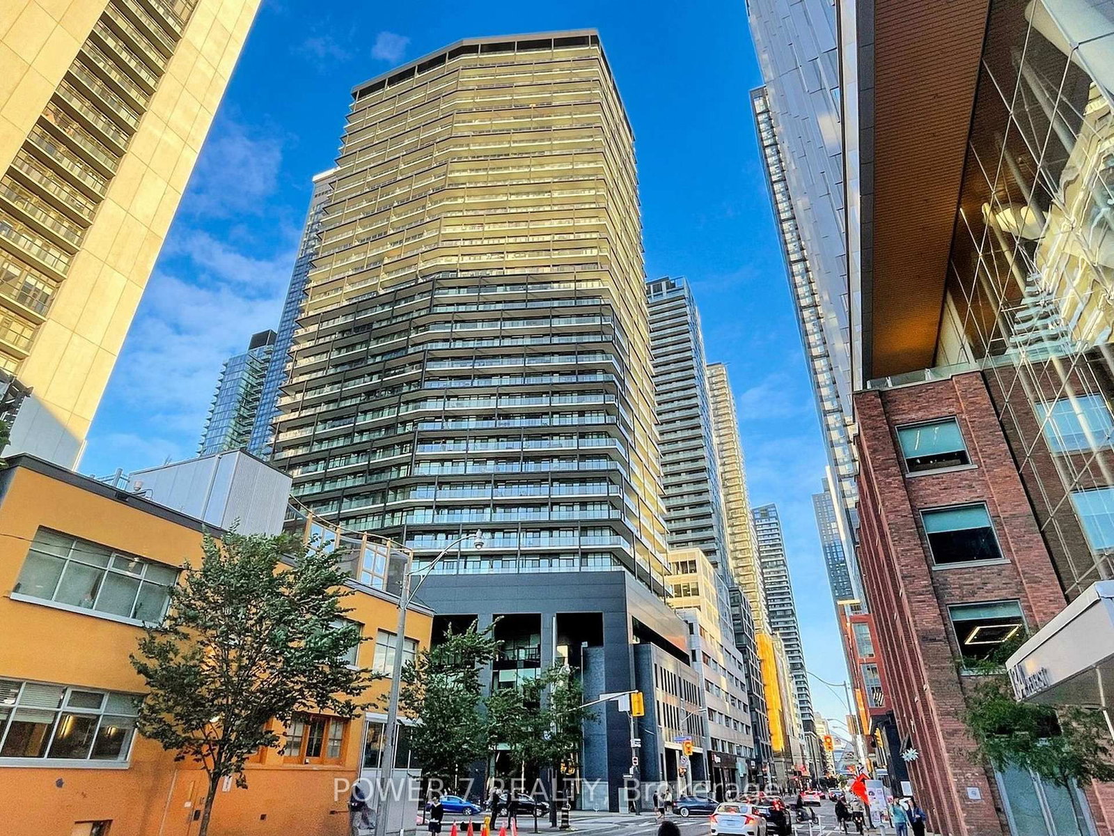 125 Peter Street, Unit 3111