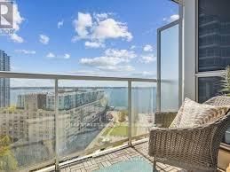 218 Queens Quay W, Unit 604 - Photo 10