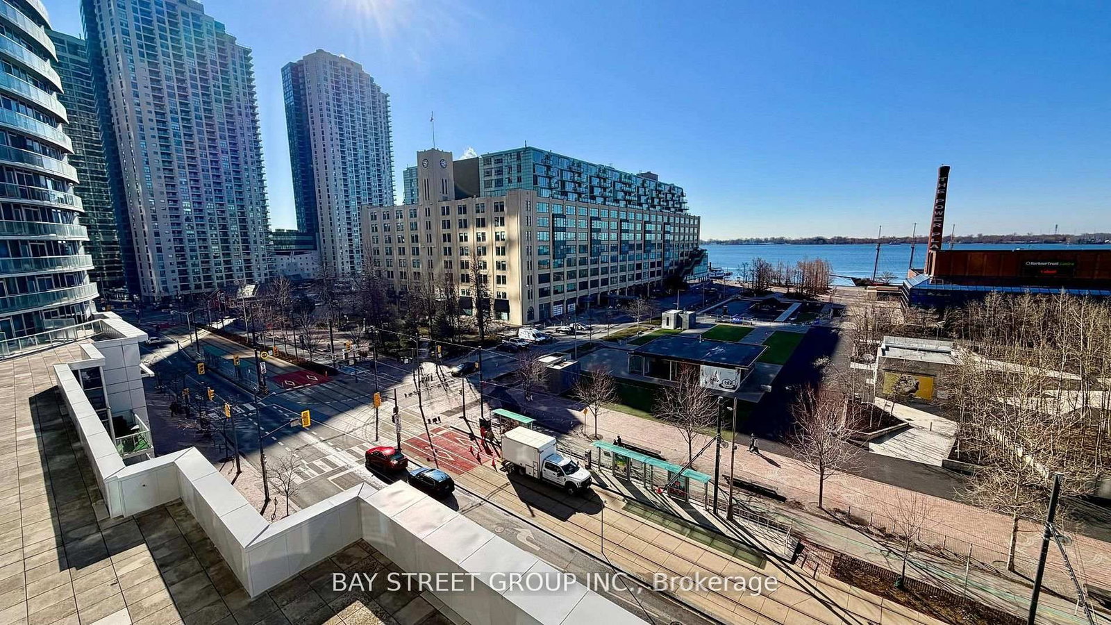 218 Queens Quay W, Unit 604 - Photo 6