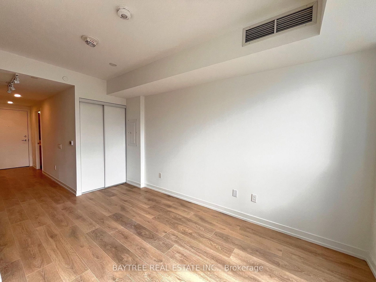 82 Dalhousie Street, Unit 2711 - Photo 2