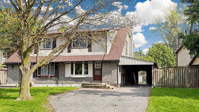 13 Applegate Crescent