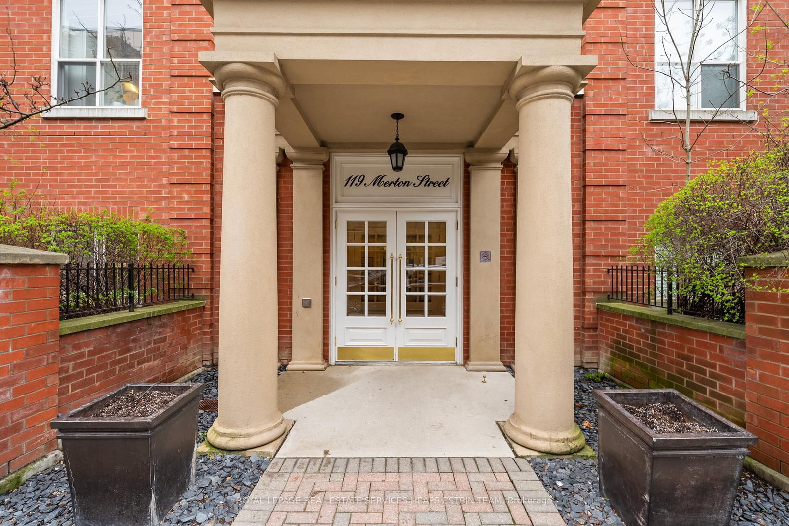 119 Merton Street, Unit 216 - Photo 29