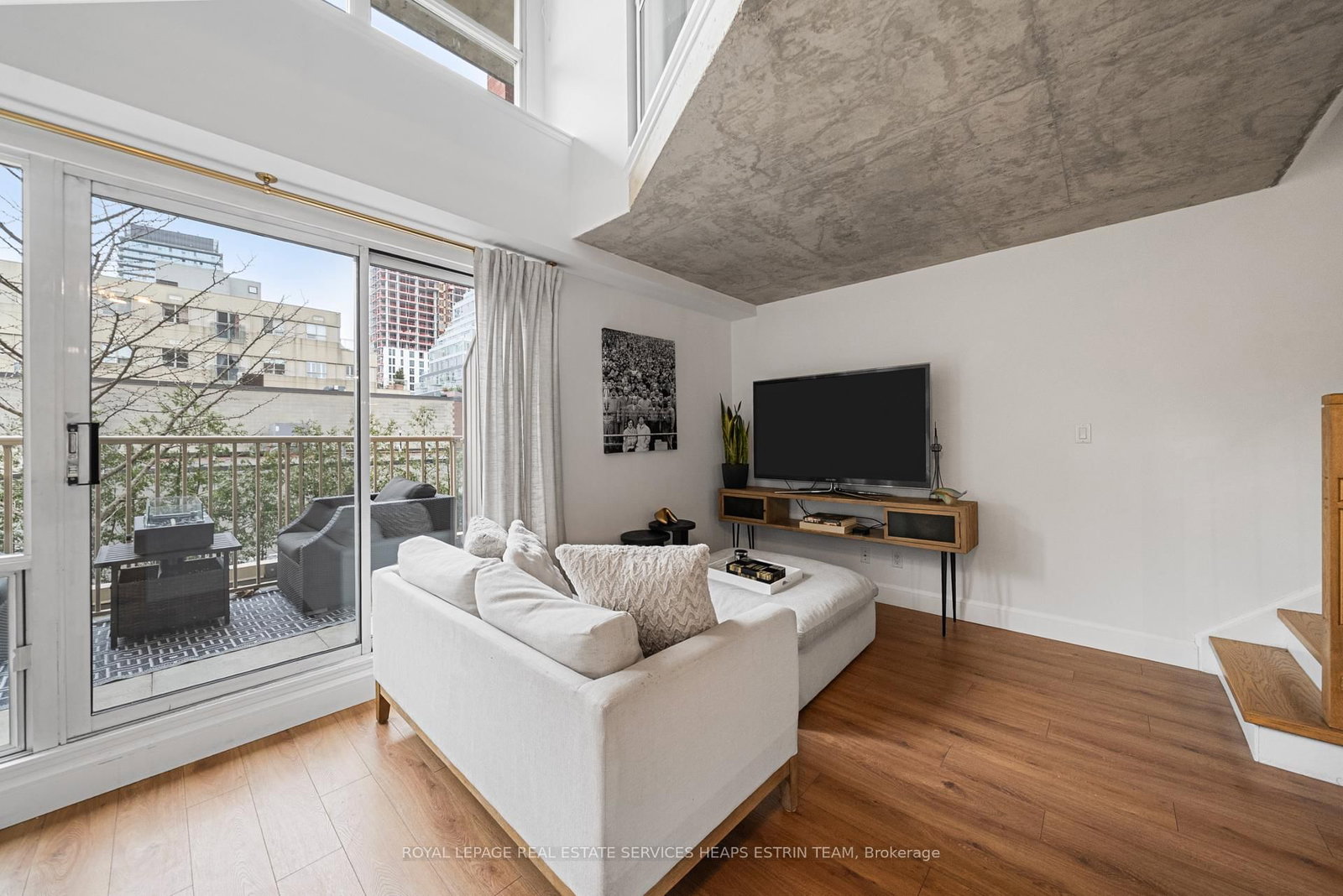 119 Merton Street, Unit 216 - Photo 5