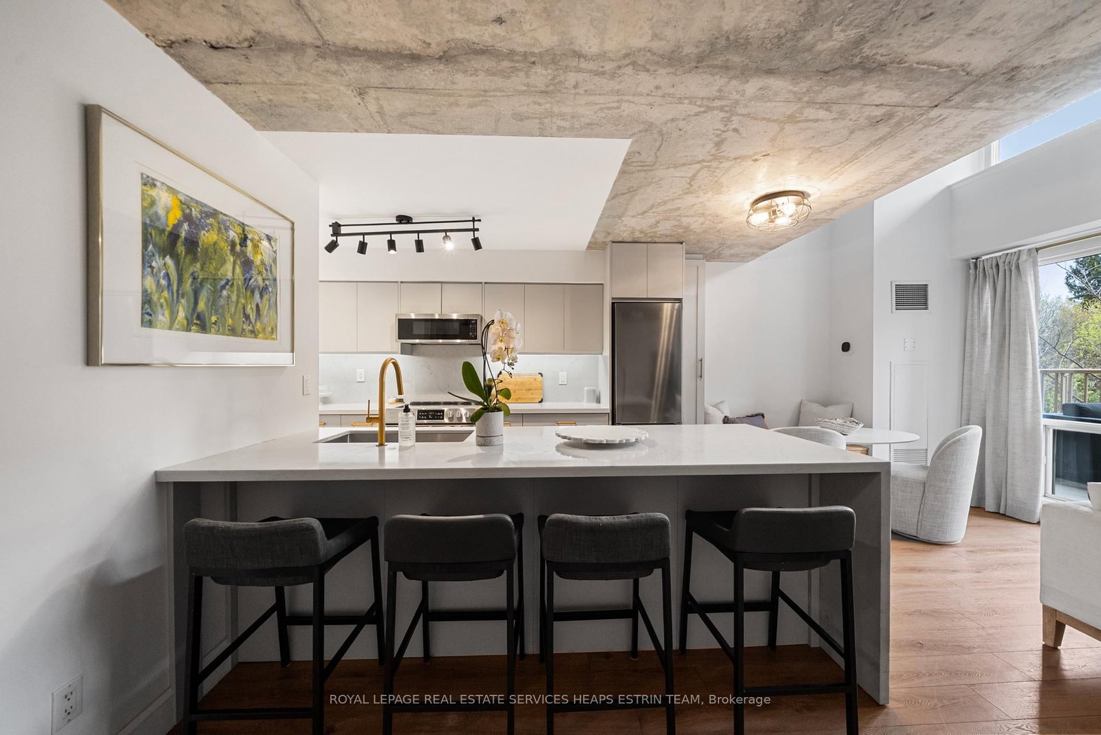 119 Merton Street, Unit 216 - Photo 8