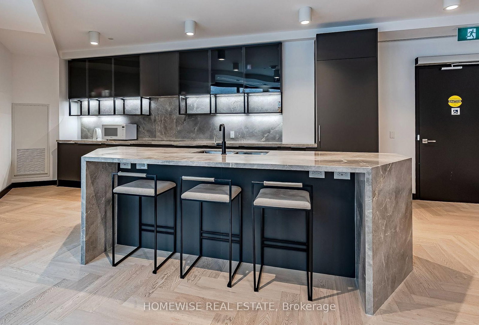 200 Sudbury Street, Unit 208 - Photo 24