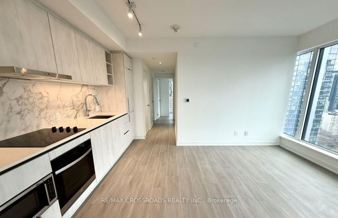 8 Wellesley Street W, Unit 3209 - Photo 13