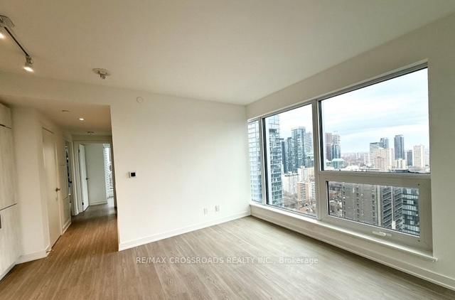 8 Wellesley Street W, Unit 3209 - Photo 15