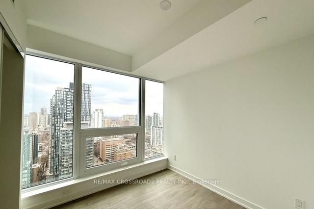 8 Wellesley Street W, Unit 3209 - Photo 18