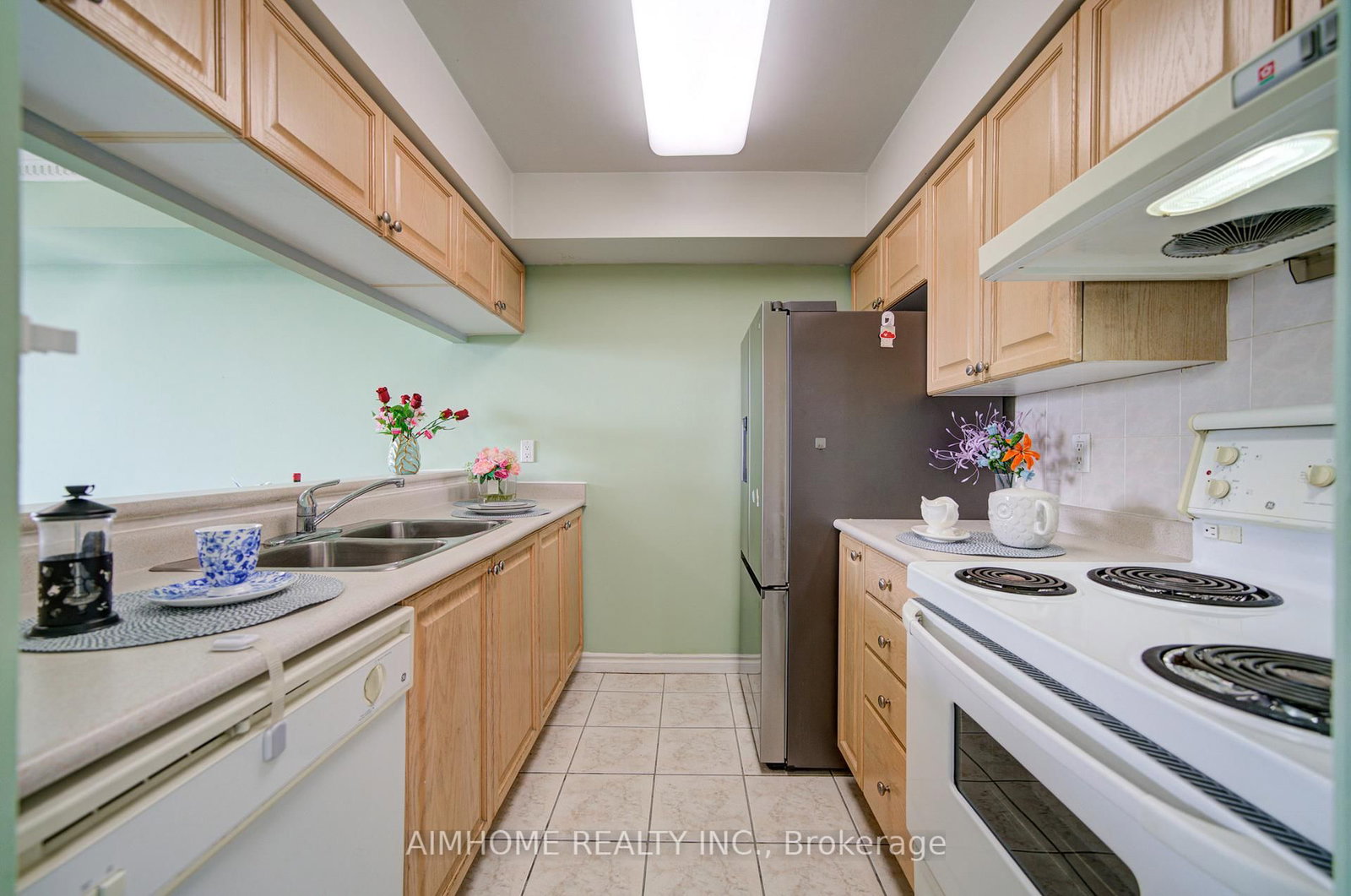 18 Sommerset Way, Unit 1705 - Photo 7